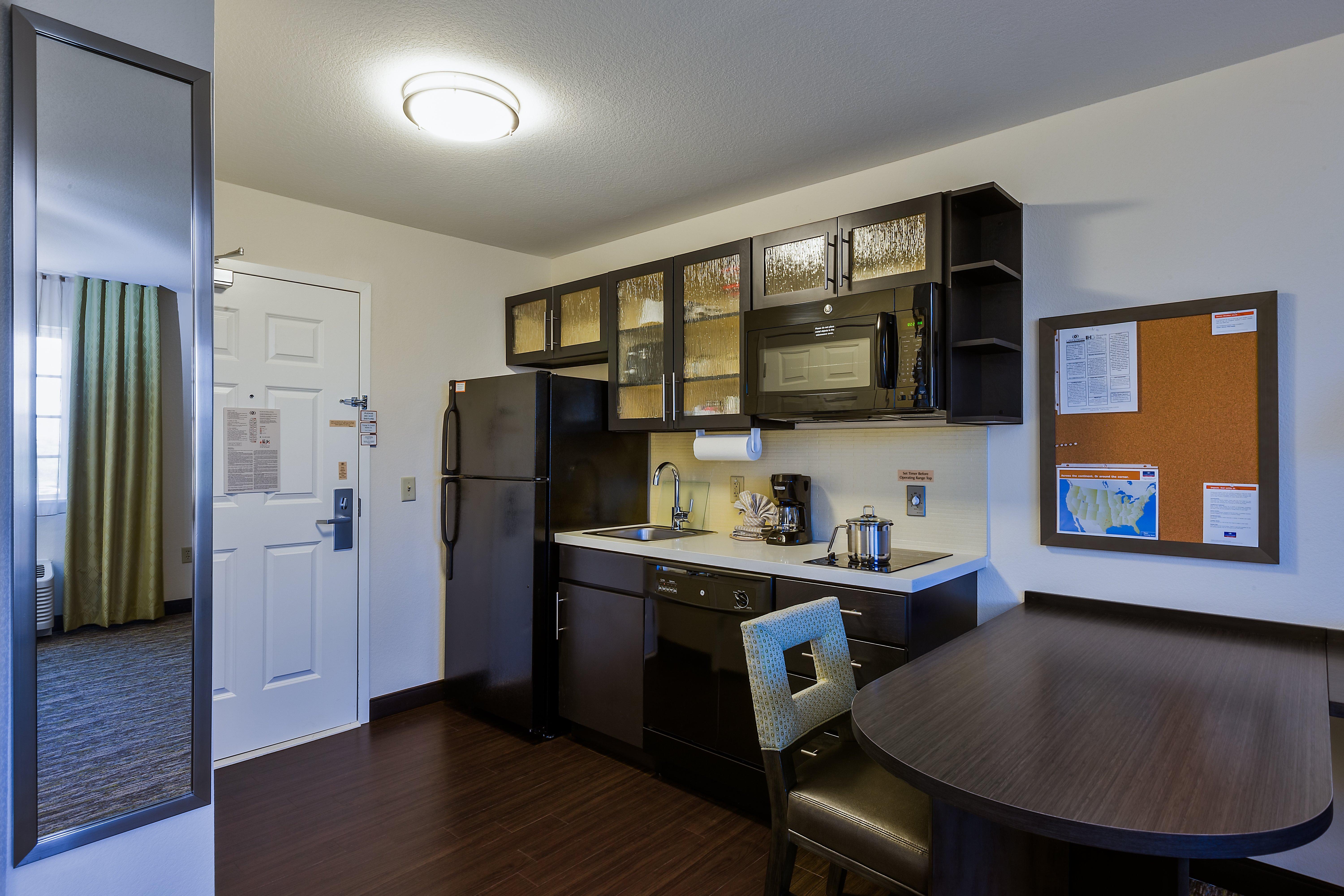 Candlewood Suites Tucson By Ihg Exterior foto